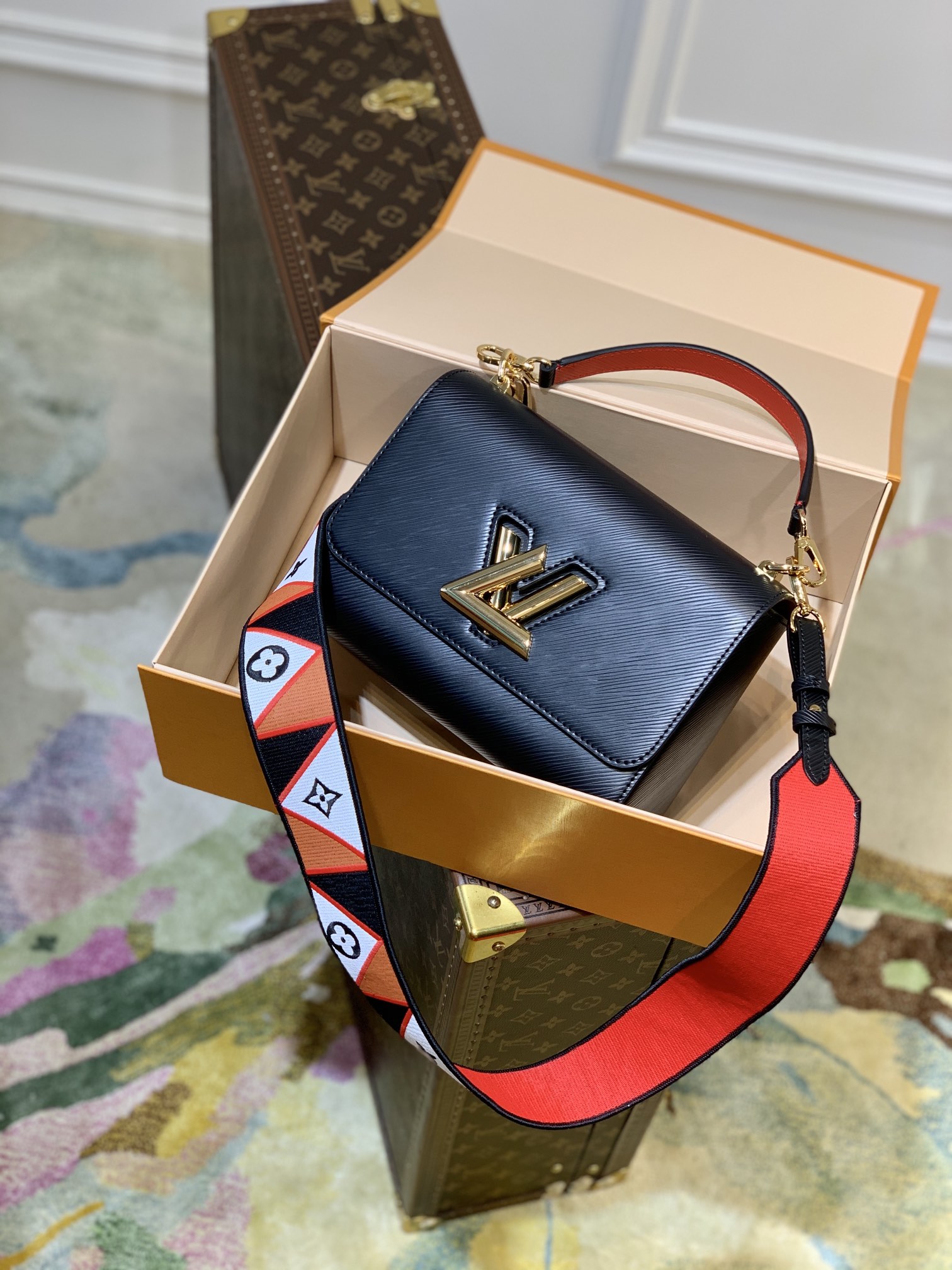 Louis_Vuitton_Twist_MM-2