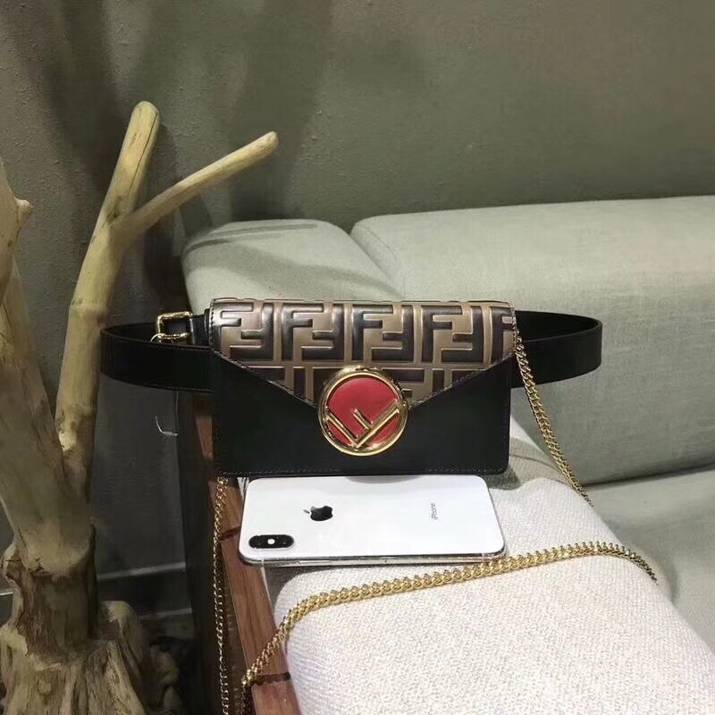 Fendi_PeekabooTote-18_10