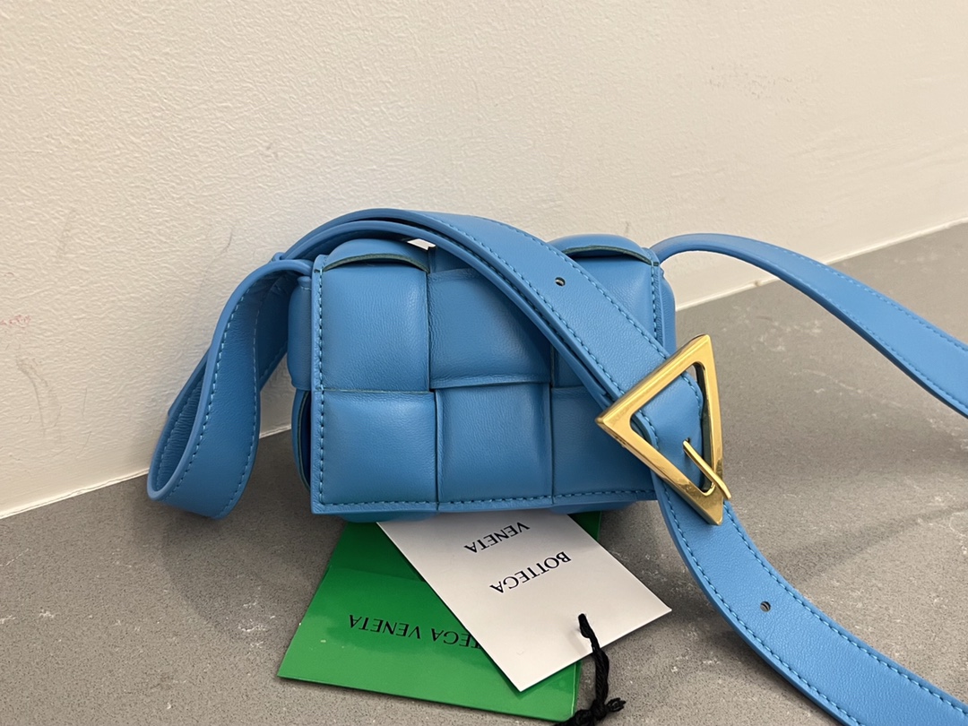 Bottega_Veneta_Padded_Ca