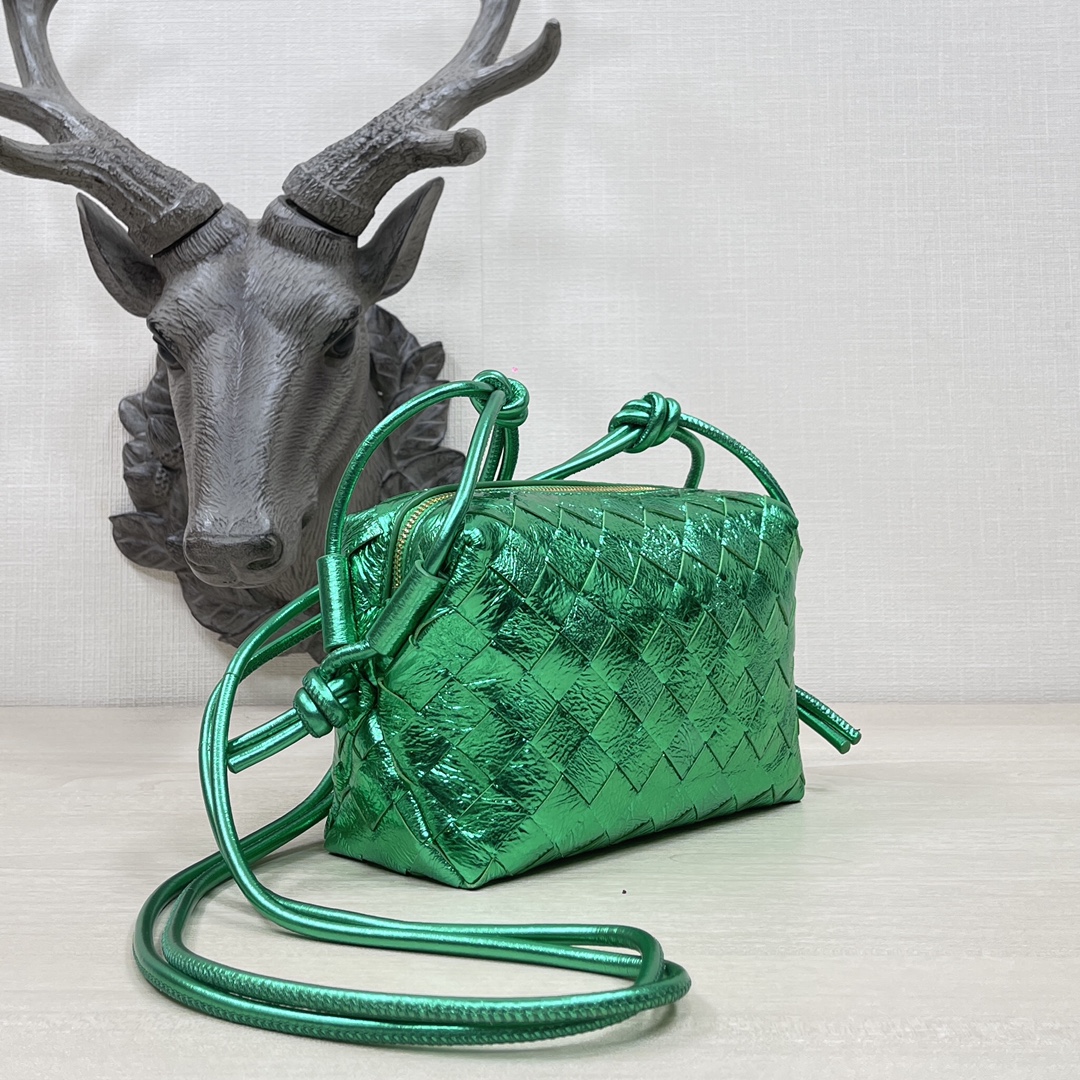 Bottega_Veneta_Arco_Bag-