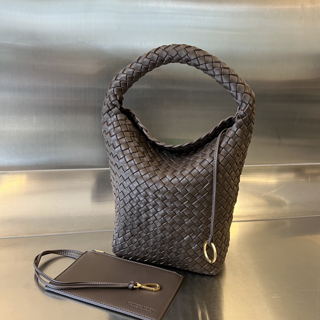 Bottega_Veneta_Cabat_Buc