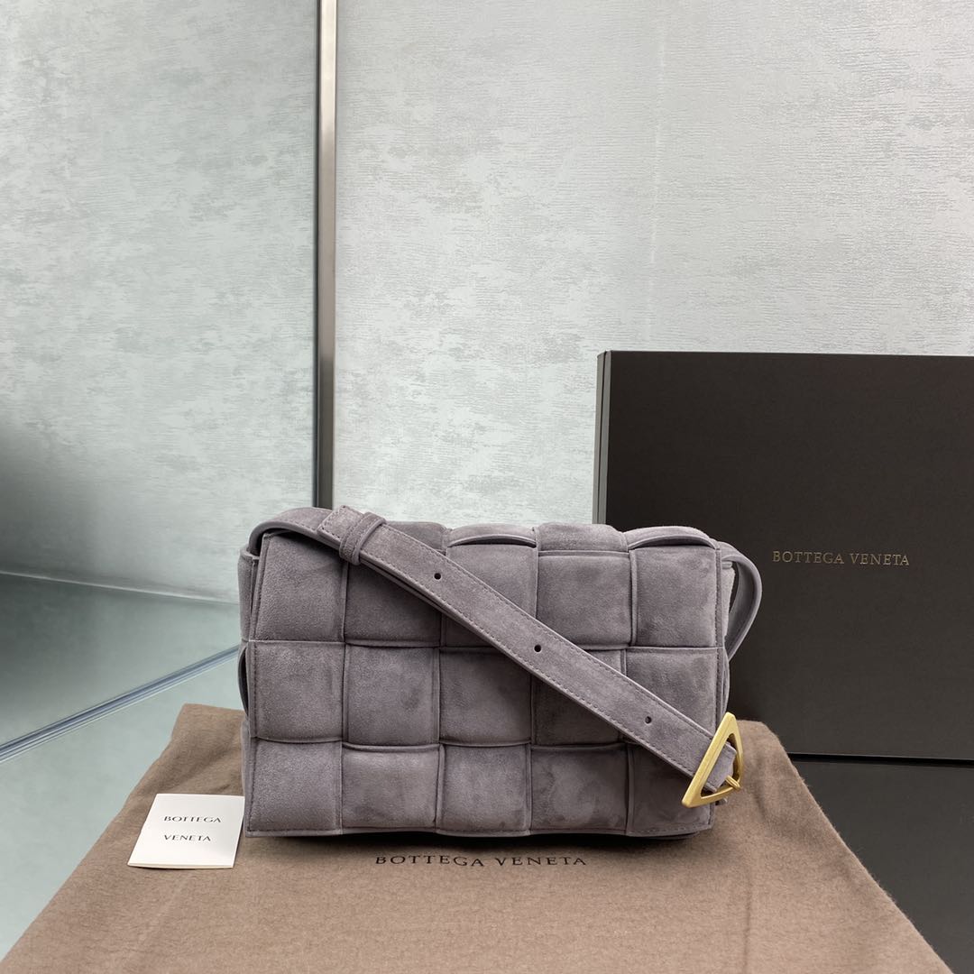 Bottega_Veneta_Padded_Ca
