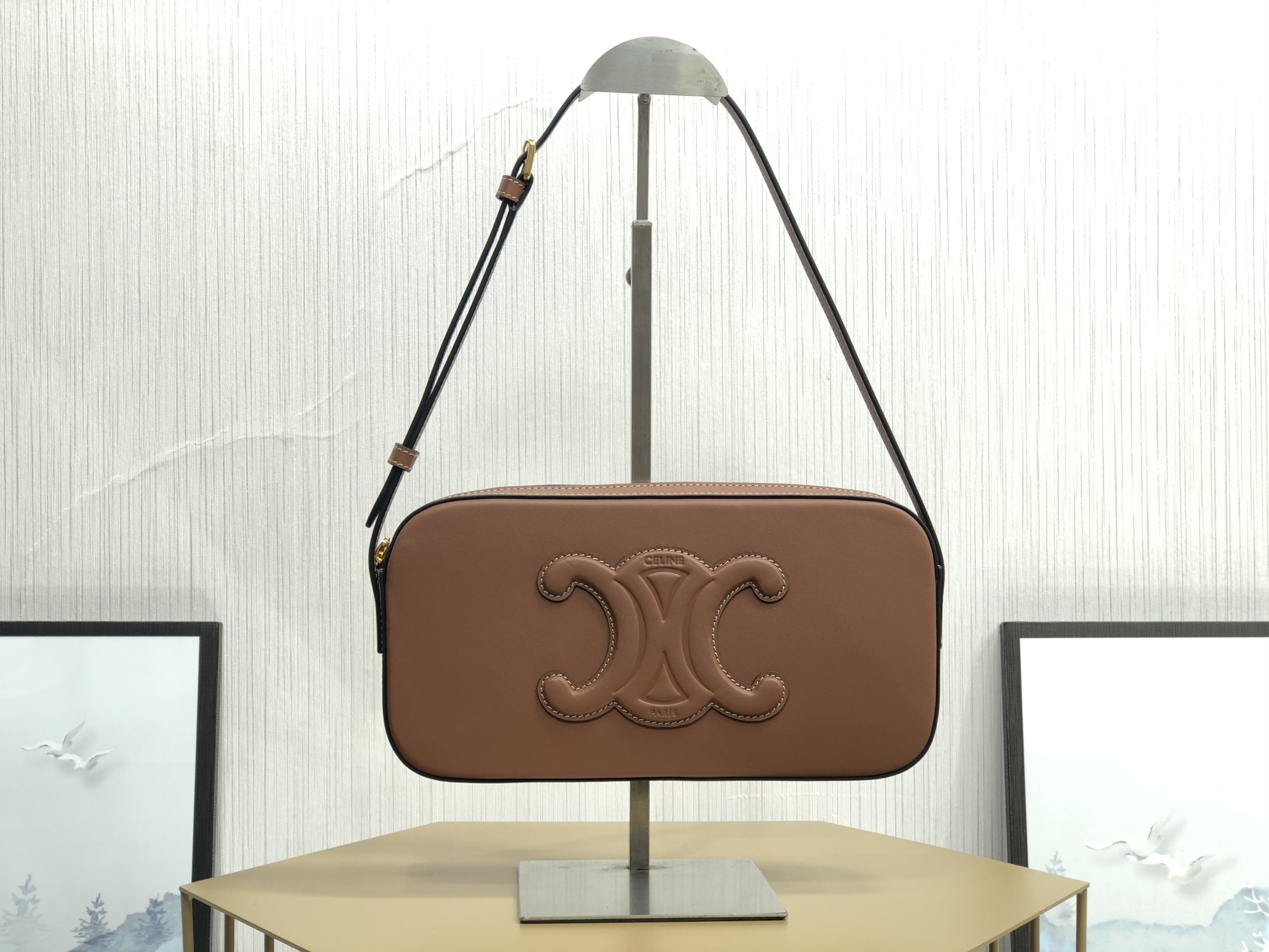 Celina_Vinatge_Camera_Ba