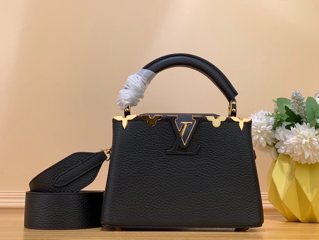 Louis_Vuitton_Mini_Capuc