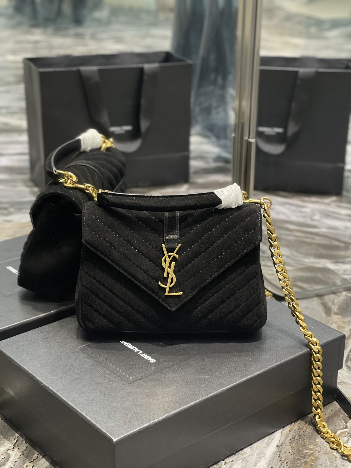 YS_L_Monogram_College_Ba