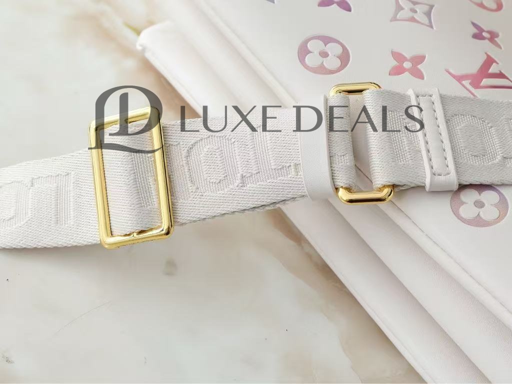 LV Coussin PM M25507 7