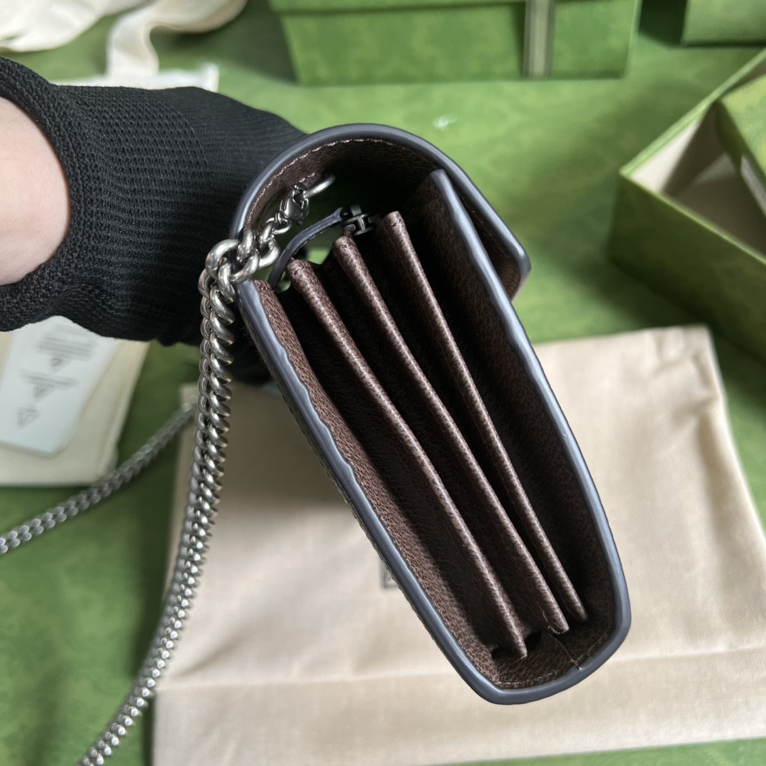 Gucci_Supreme_Dionysus-2