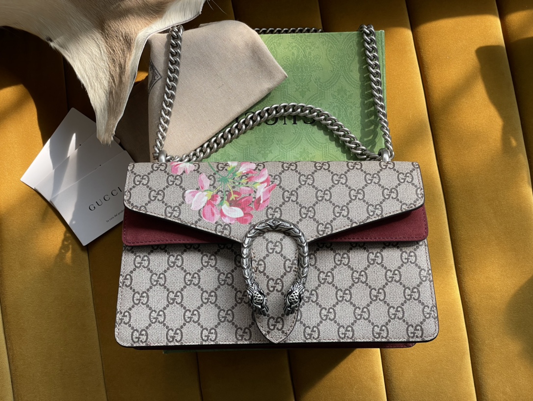 Gucci_Dionysus-28_18_9CM