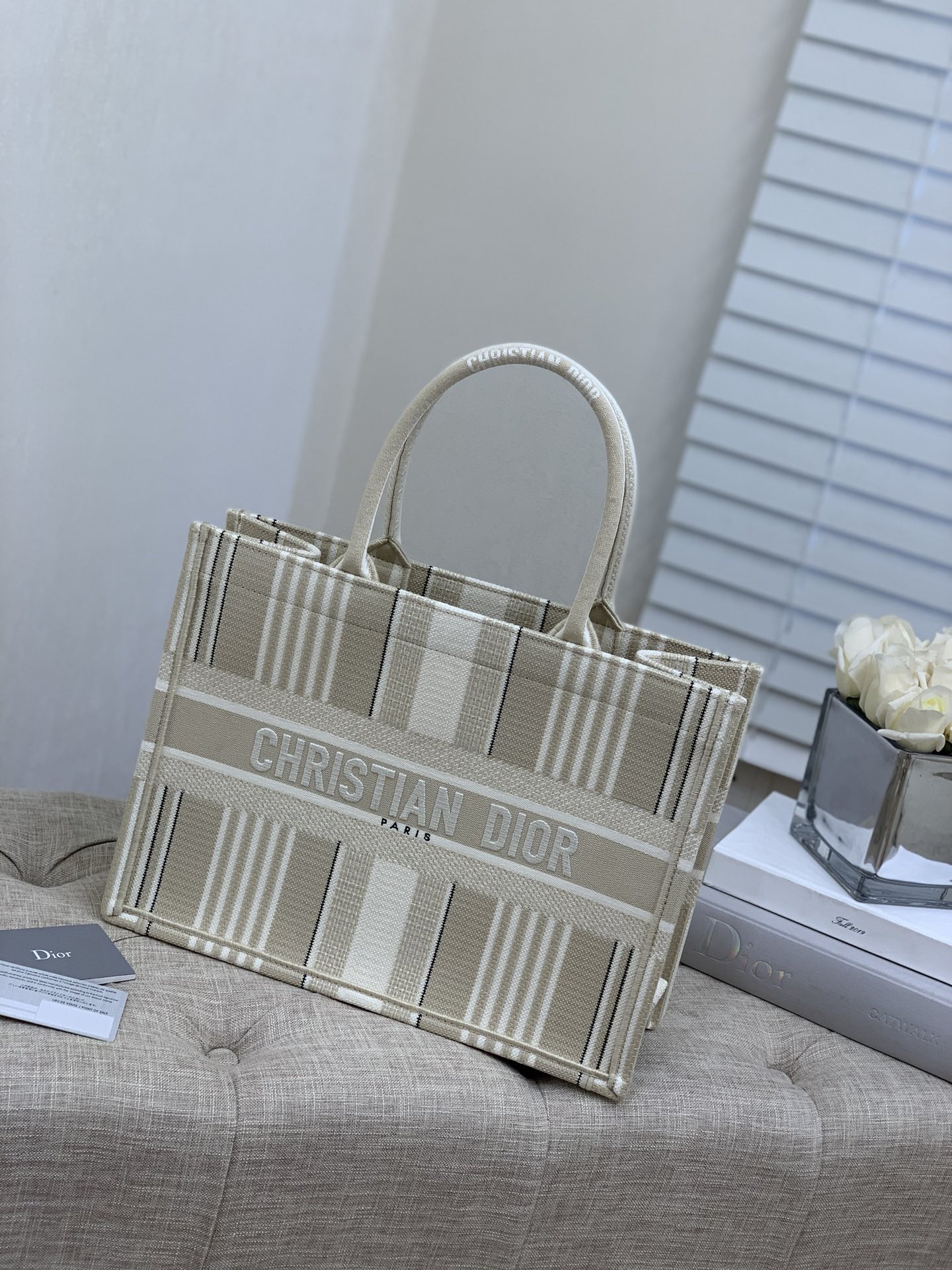 Diro_Small_Book_Tote-36.