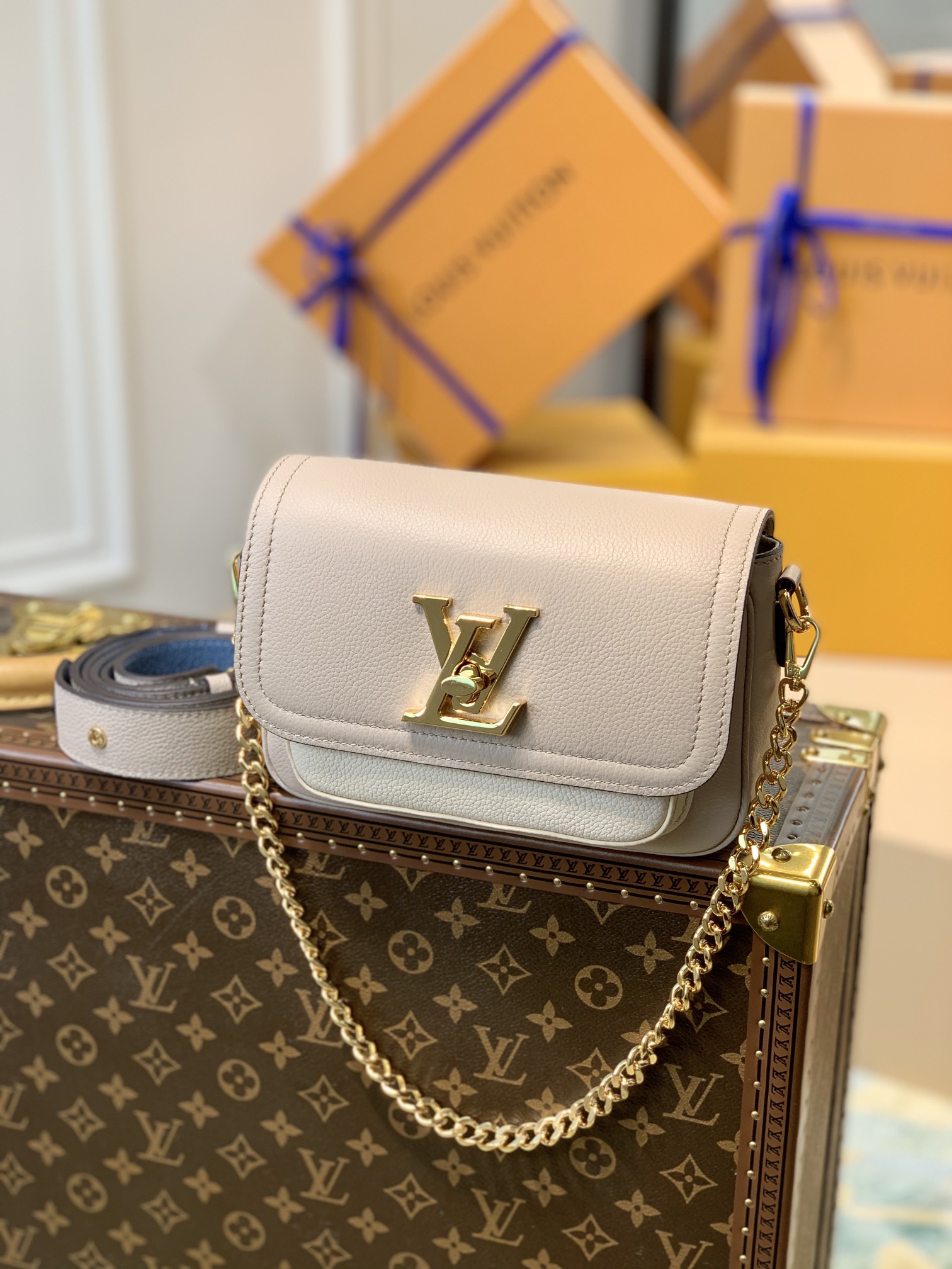 Louis_Vuitton_Lockme_Ten