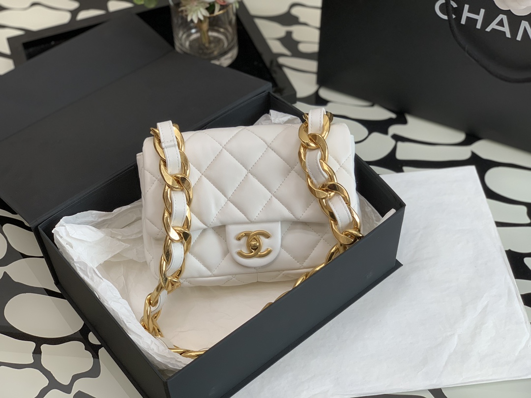 Ch@nel_2022SS_Chain_Bag-