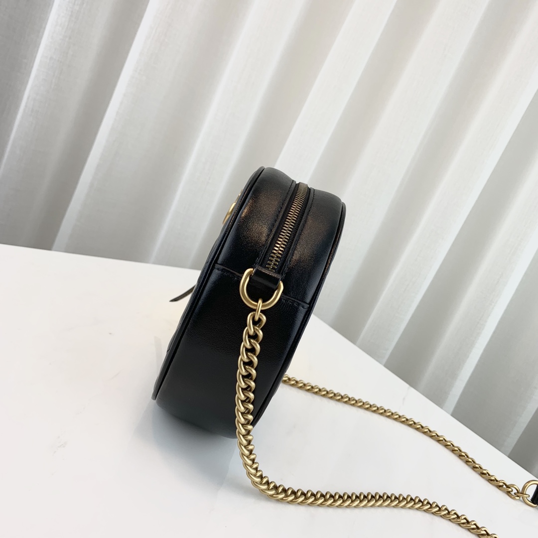 Gucci_Mini_Round_Bag-18_