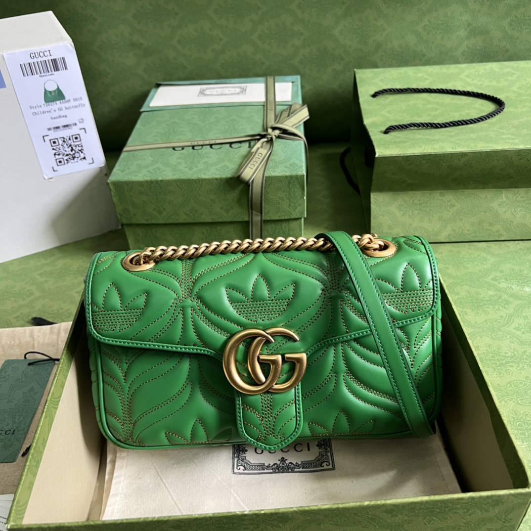 Gucci_Marmont_Bag-26_15_