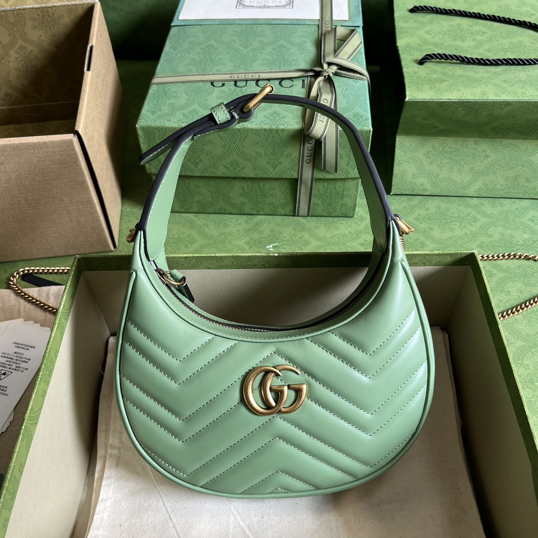 Gucci_Marmont_Bag-21x11x