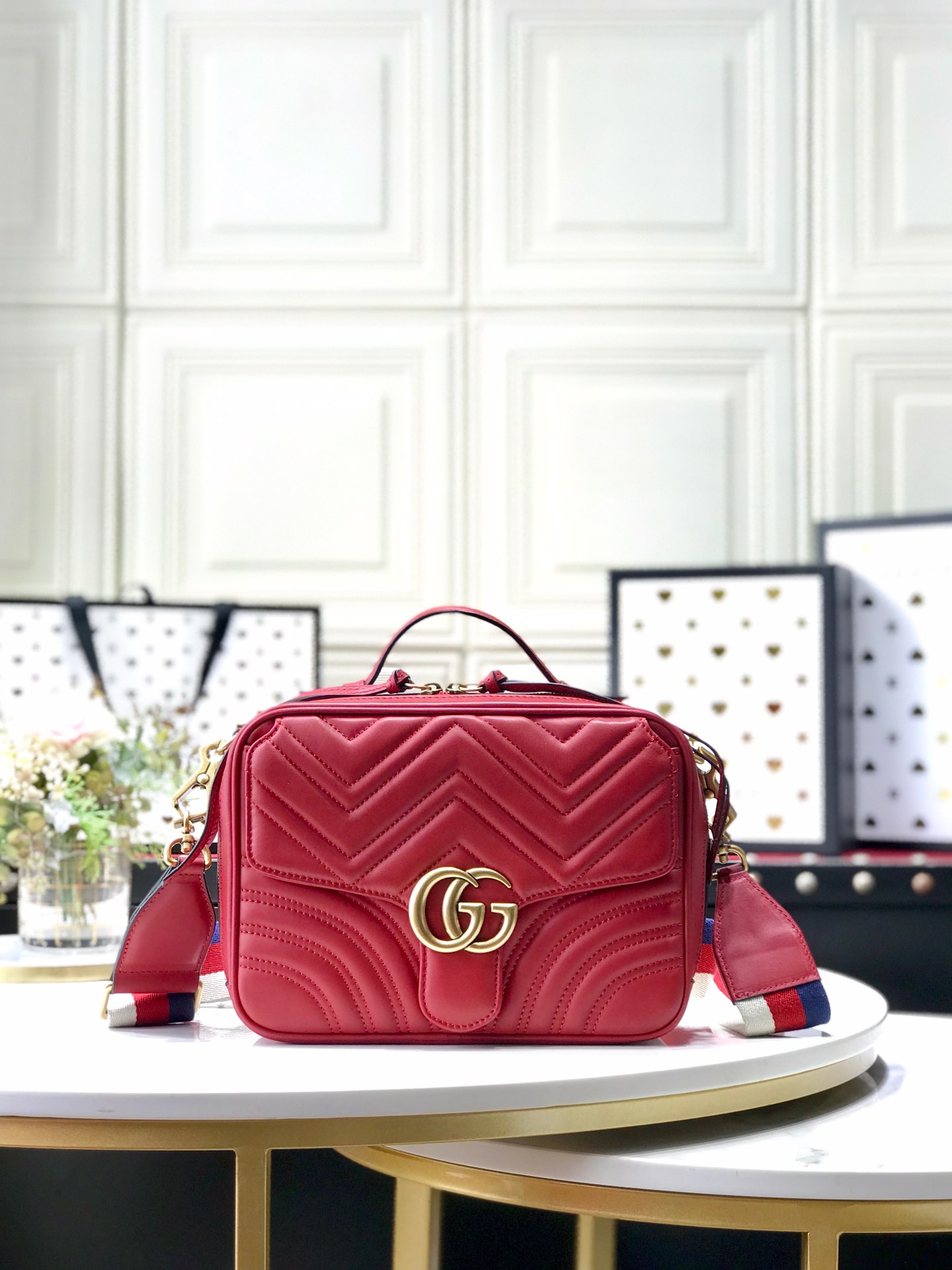GG_Marmont_Postman_Bag