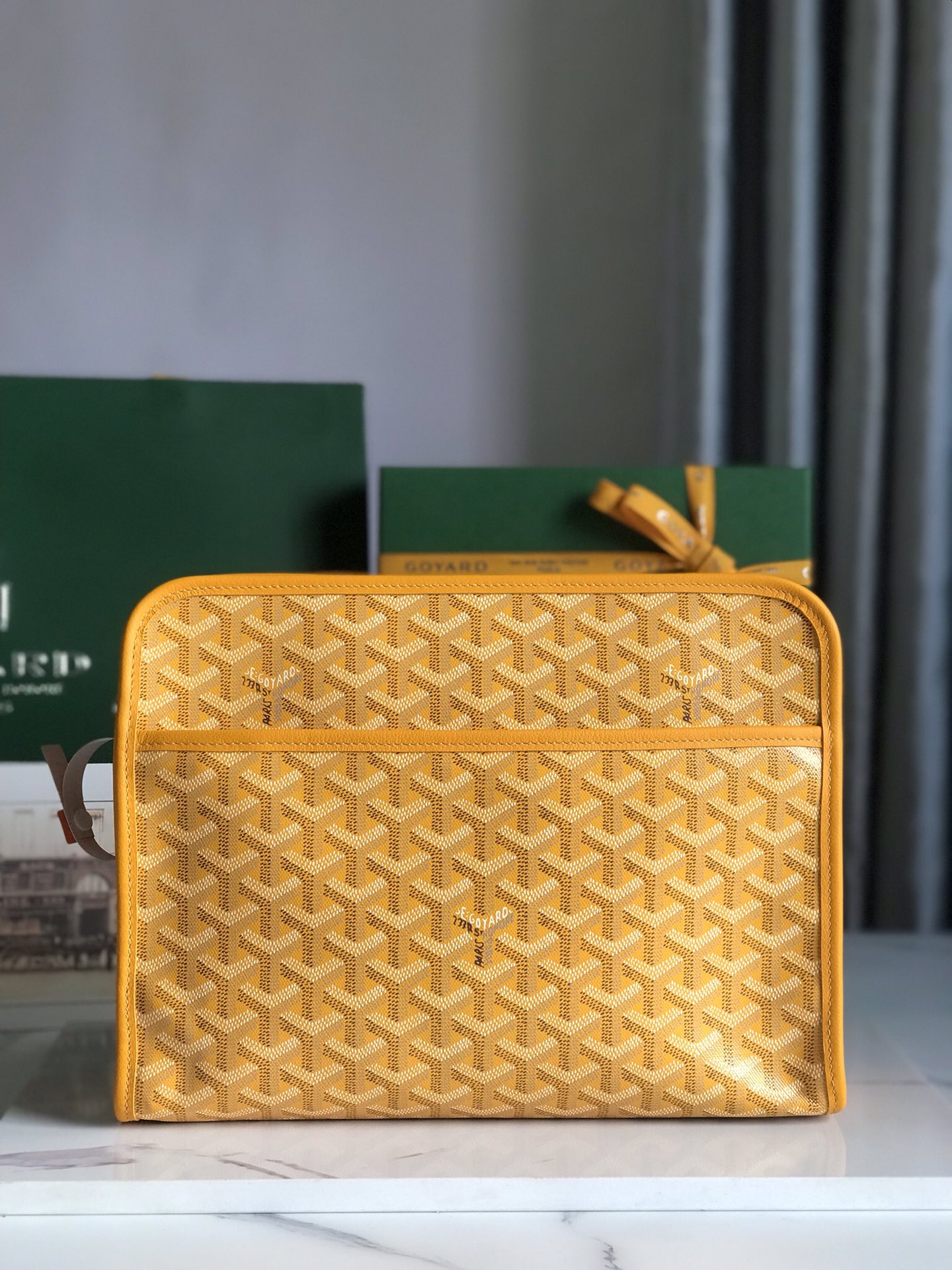 Goyard_Toiletry_Bag-30×2