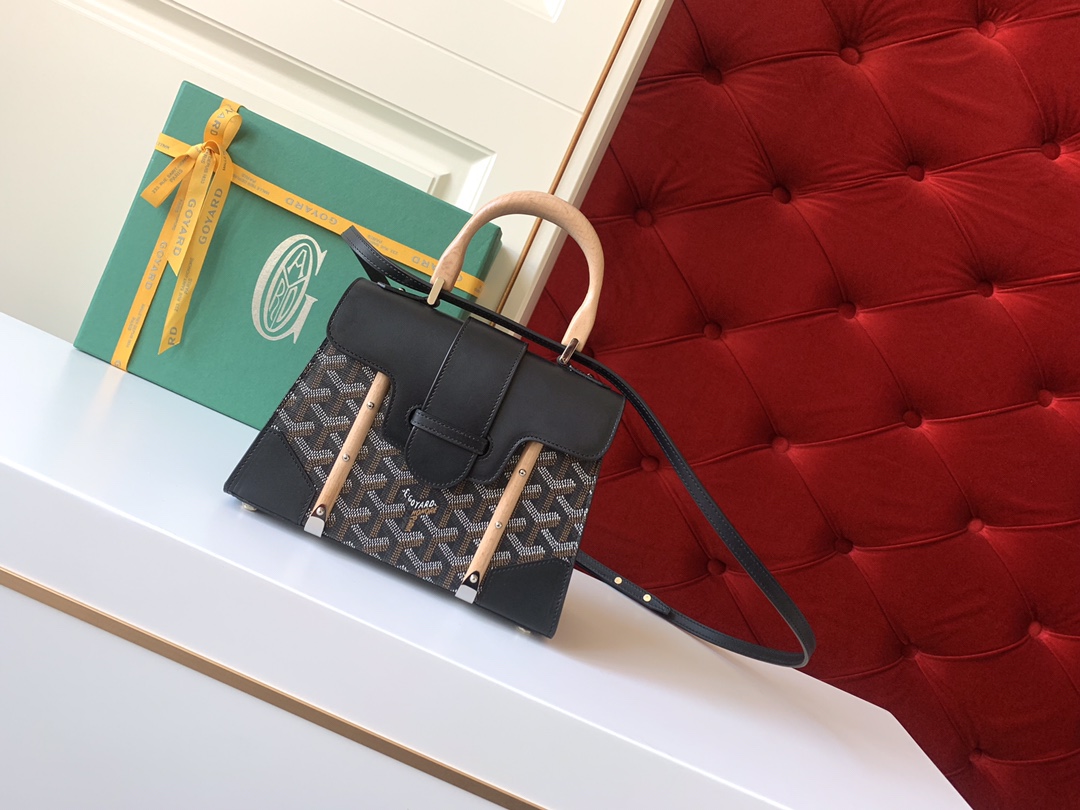 Goyard_Coated_Canvas_and