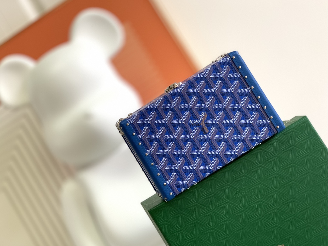 Goyard_Minaudière_Bag-16