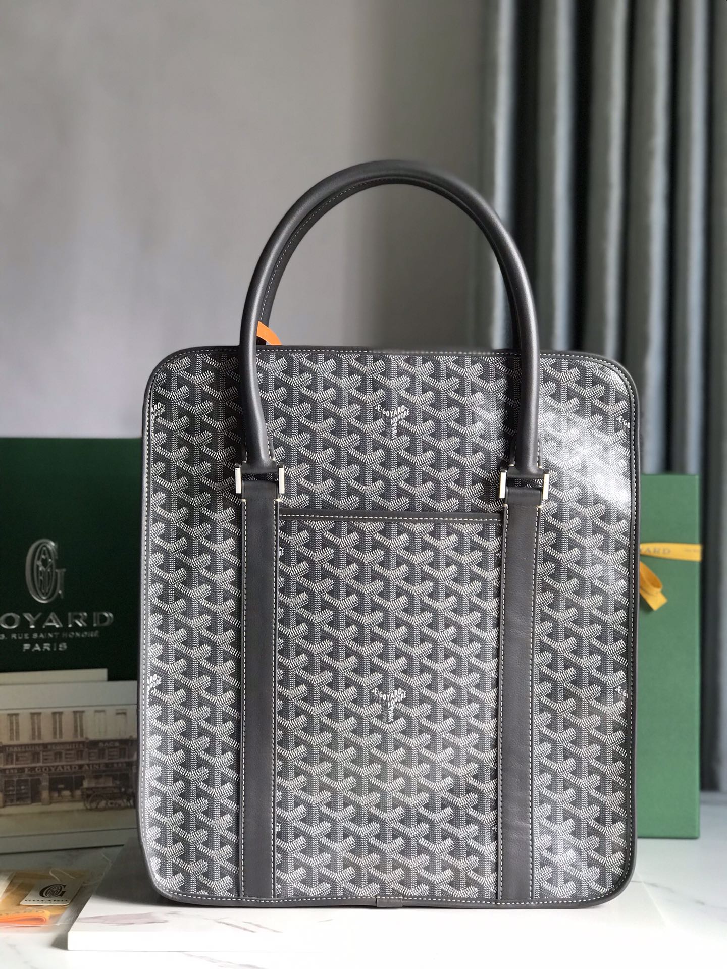 Goyard_Bourg