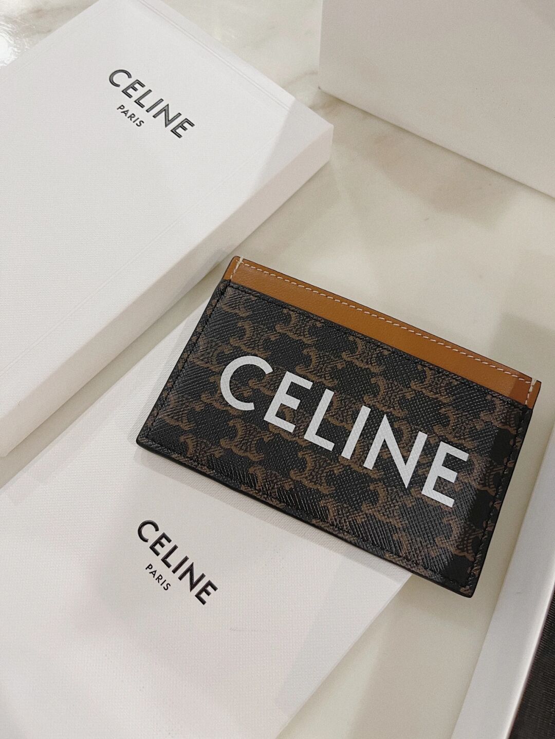Celin_Card_Holder