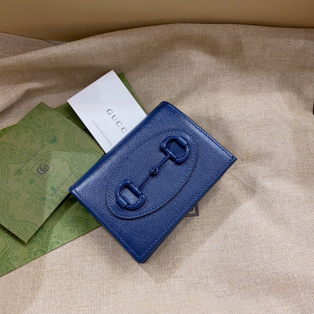 Gucci_1955_Horsebit_Wall