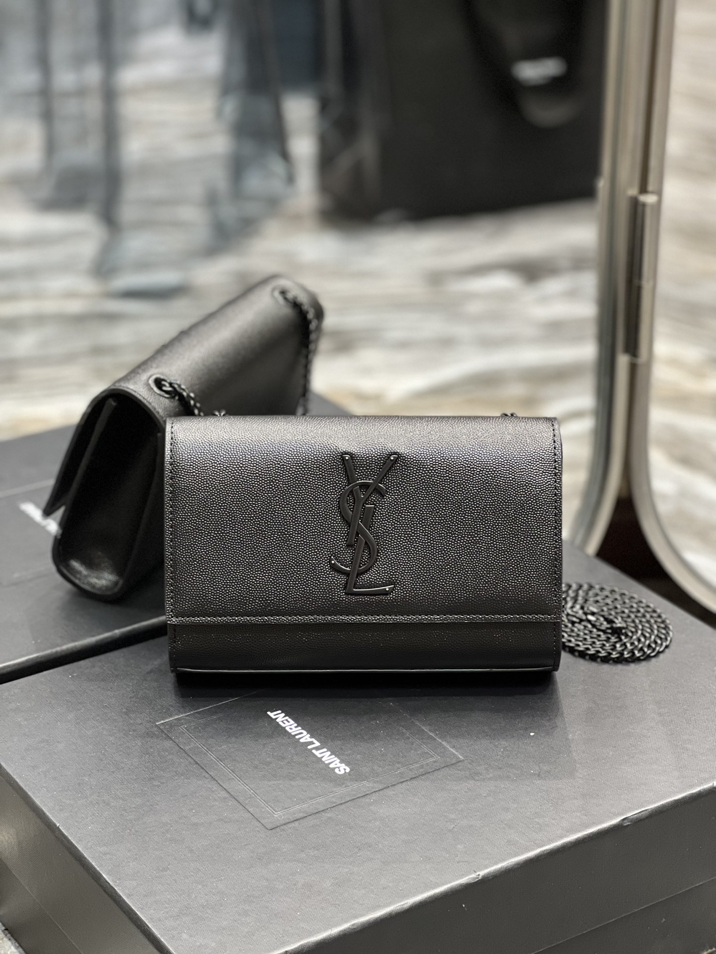 YSL_Kate_Bag-20×13.5×5.5