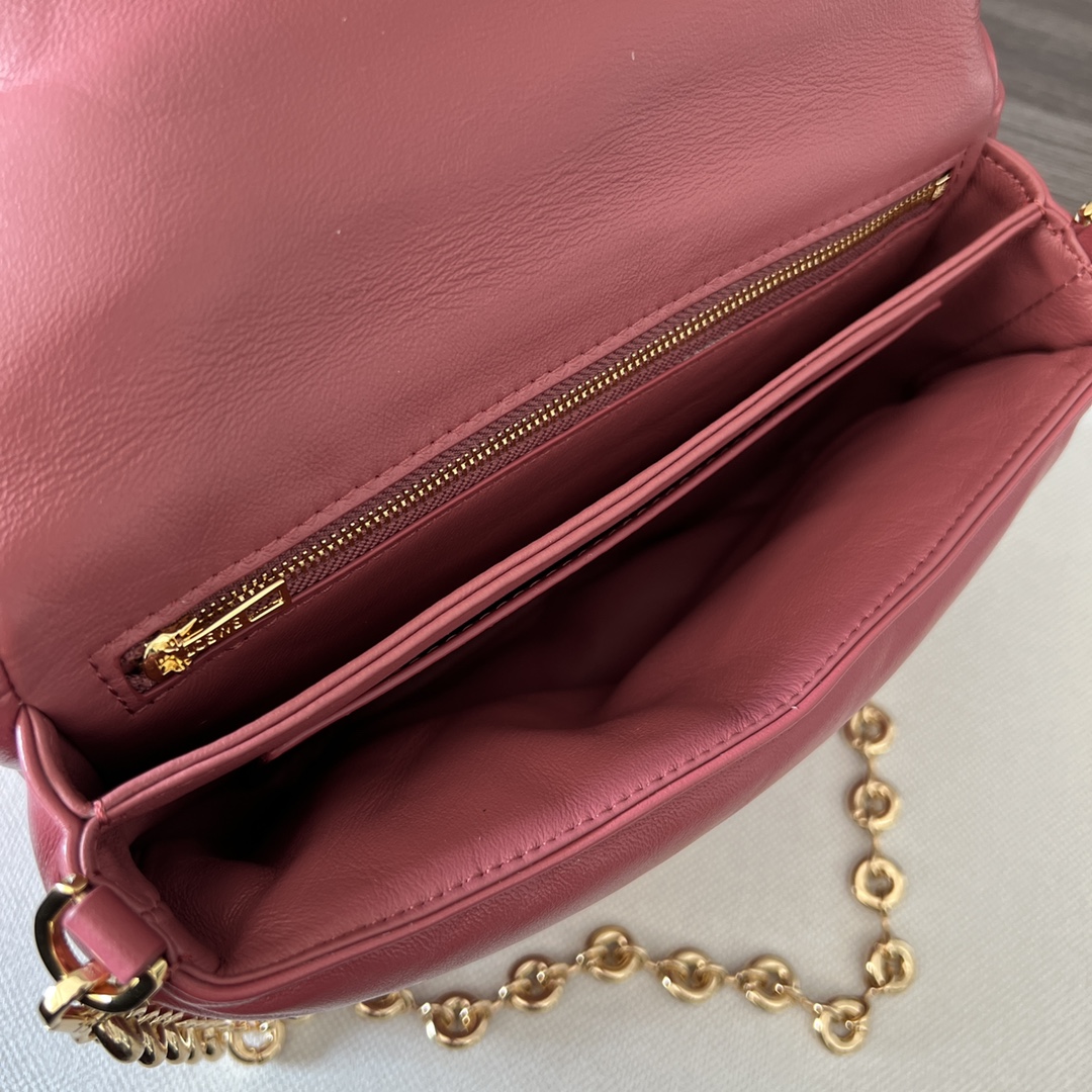 Lowee_Puffer_Goya_Bag-23