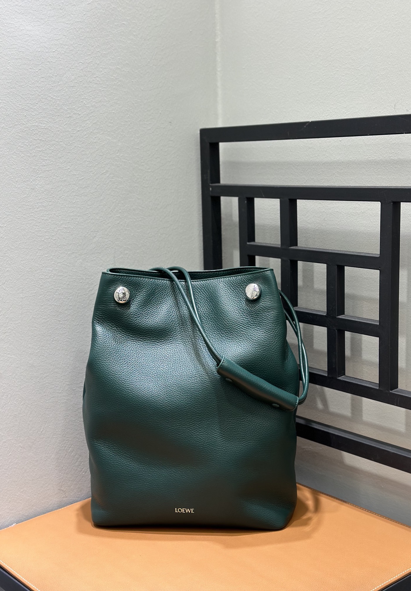 Lowee_Pebble_Pouch_Bag-2