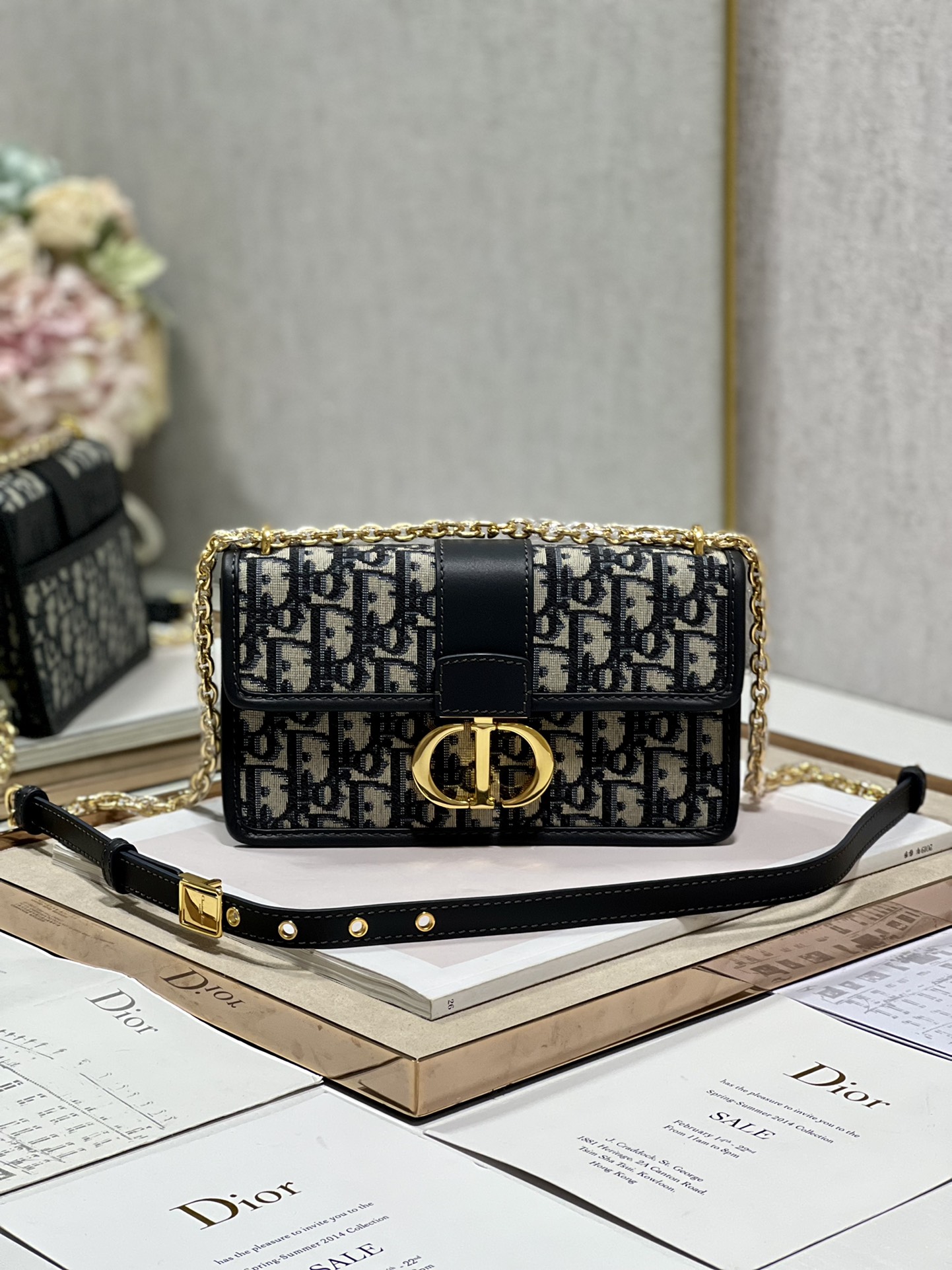 Di0r_30_Montaigne_Bag-21