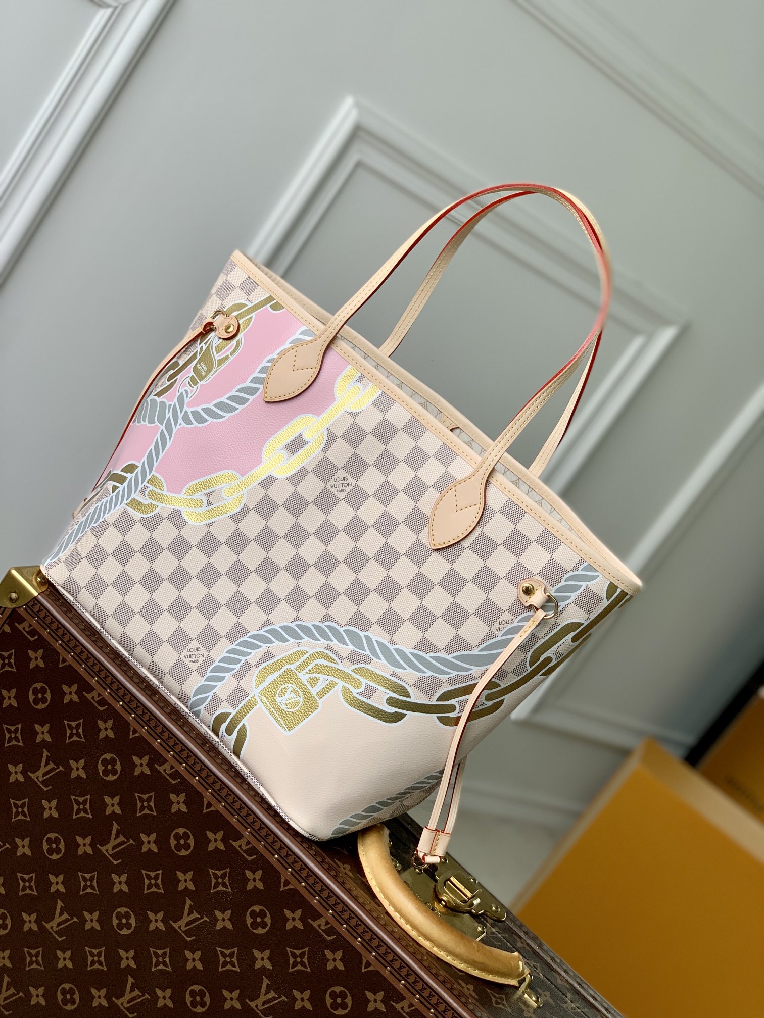 Louis_Vuitton_Neverfull_