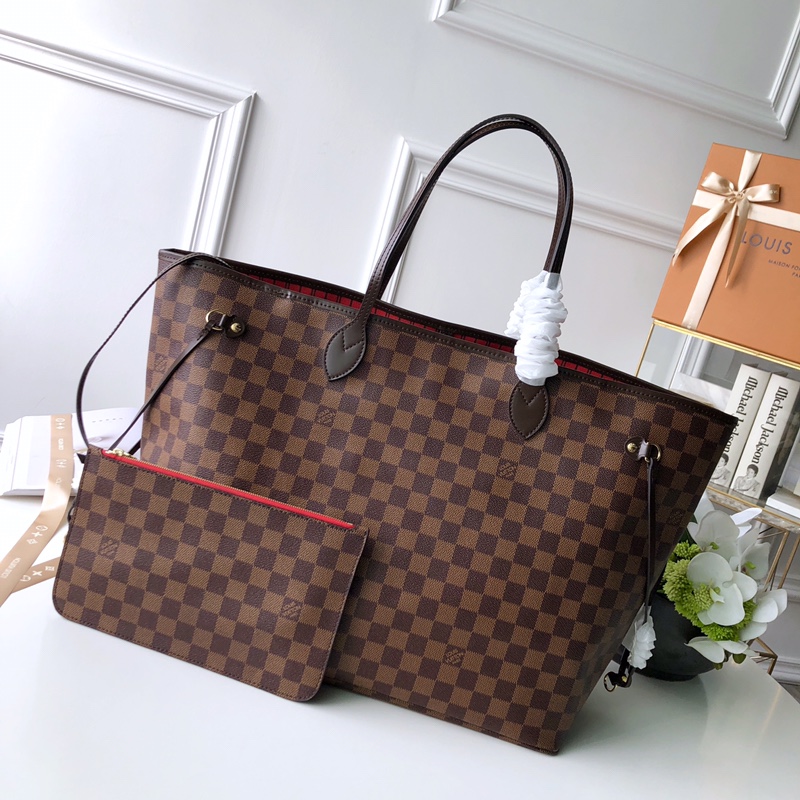 Louis_Vuitton_Neverfull_