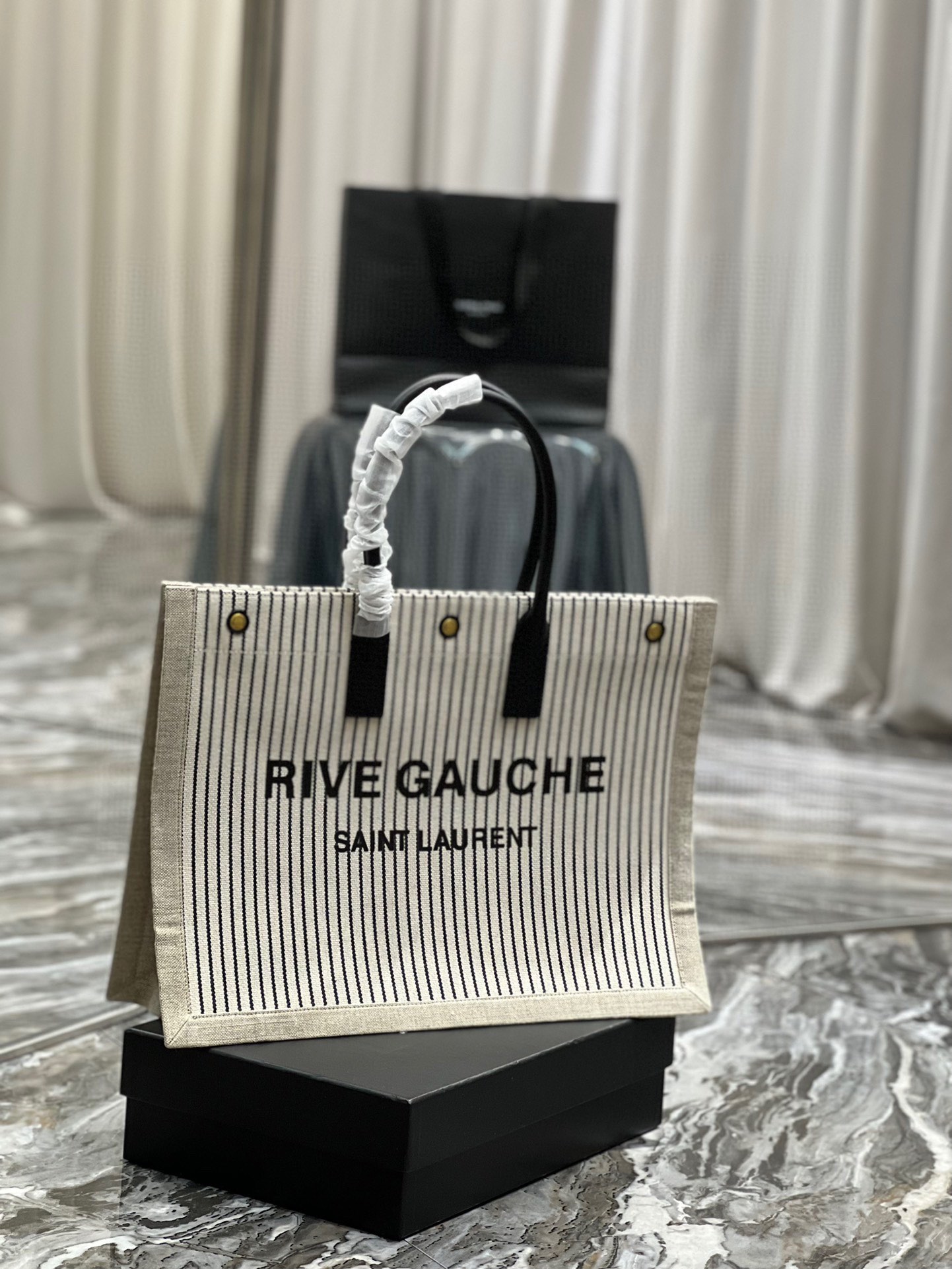 YSL_Rive_Gau