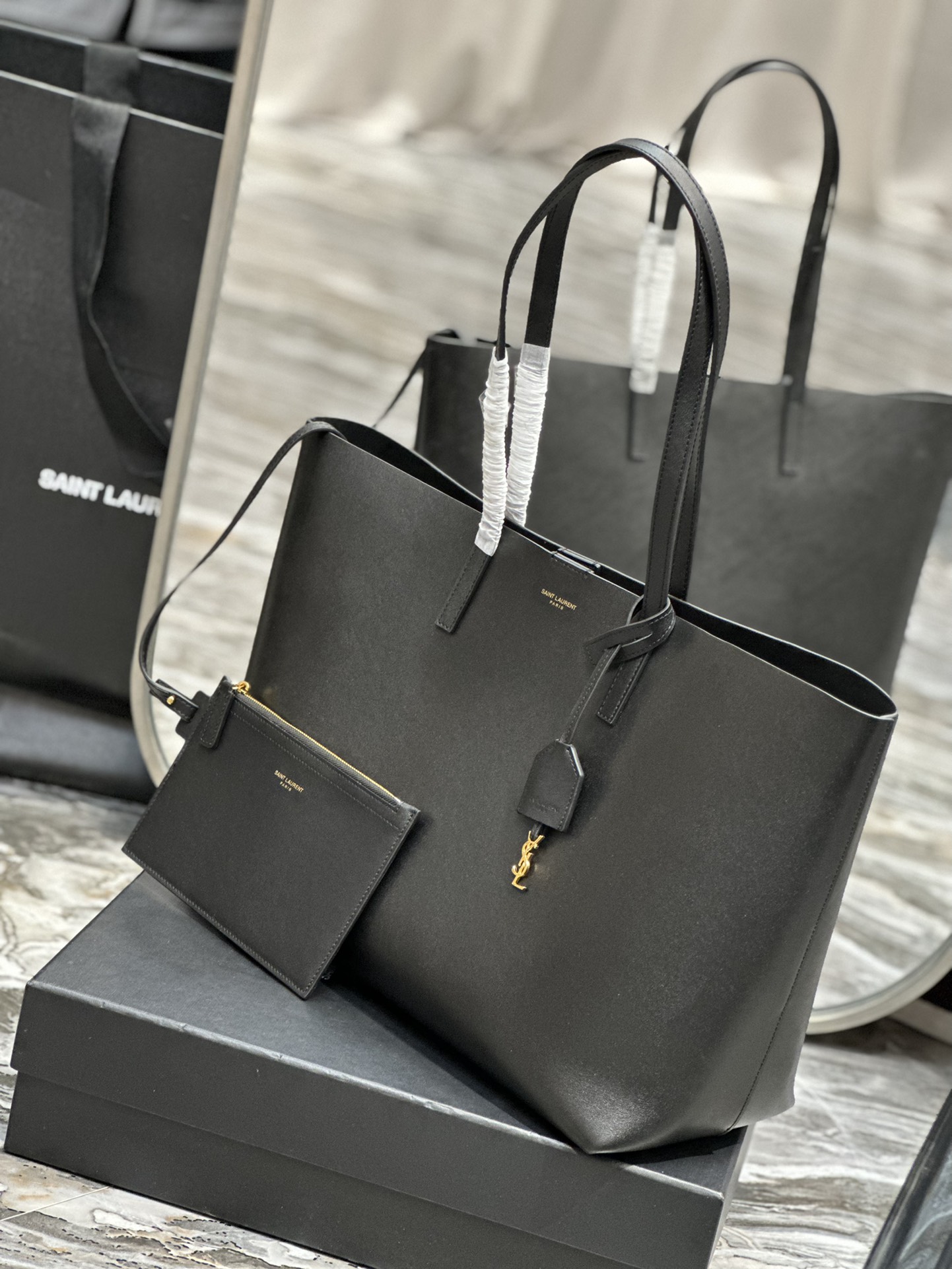 YSL_Shopping