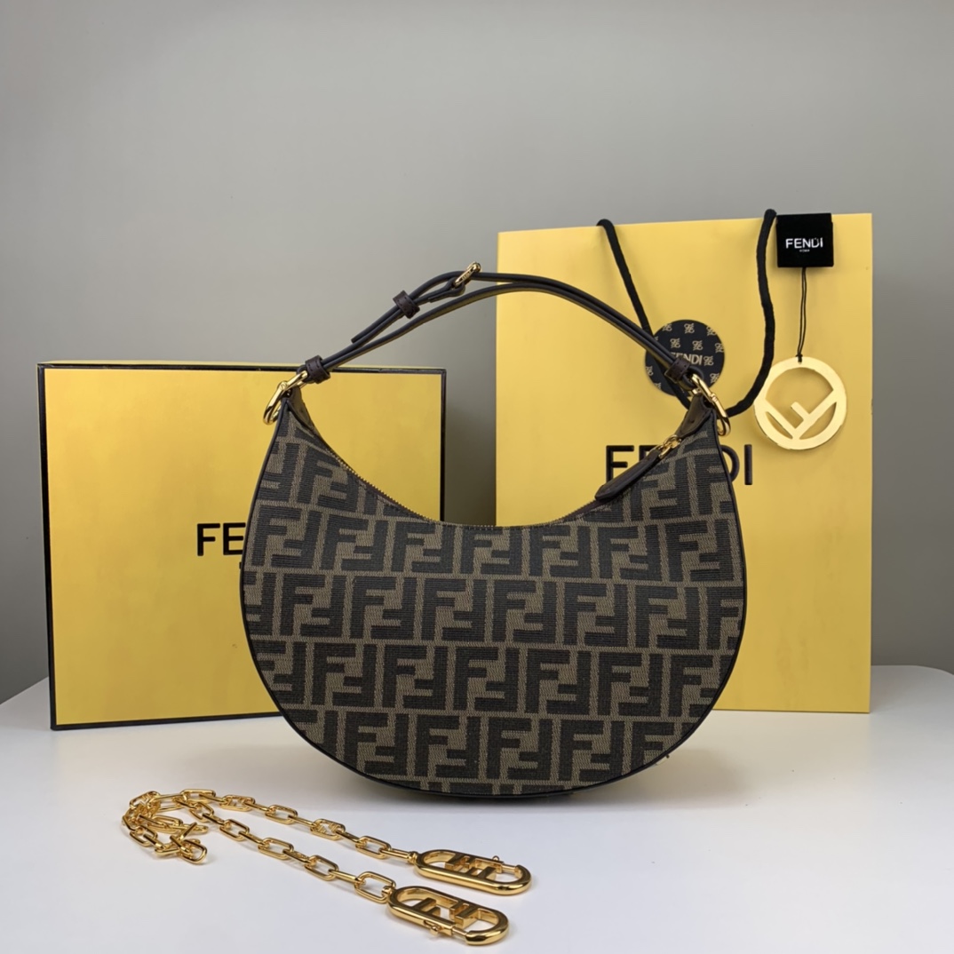 Fendi_Graphy_Bag-29_x24.