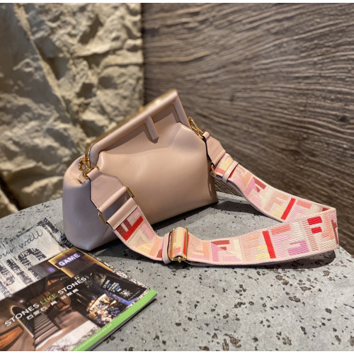 Fendi_First_Bag-26_18_9.