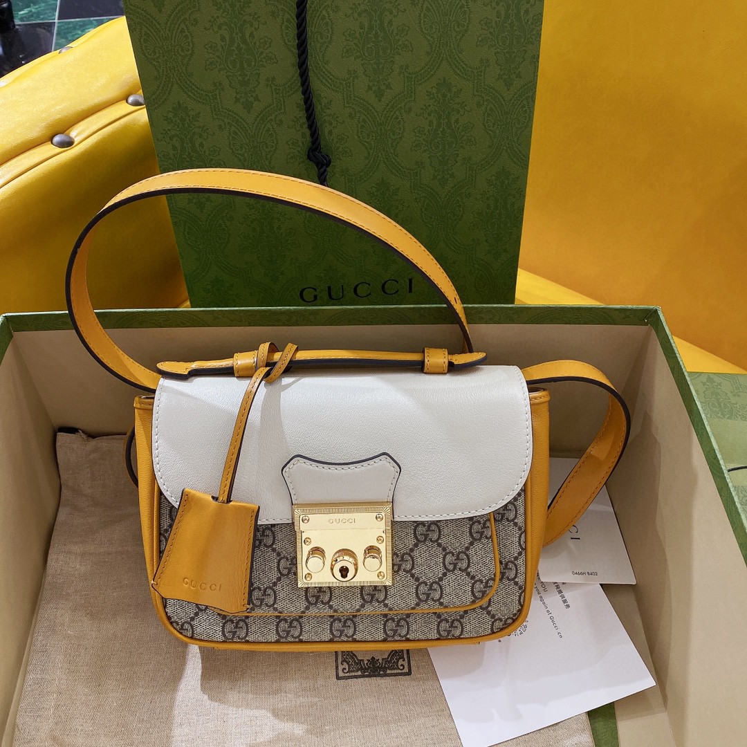 Gucci_Padlock_Bag-21X14X
