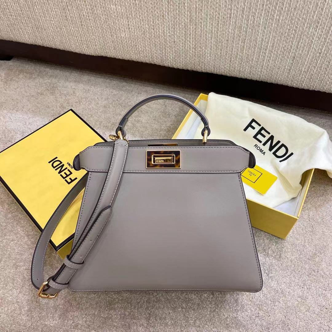 Fendi_Peekaboo_Handbags