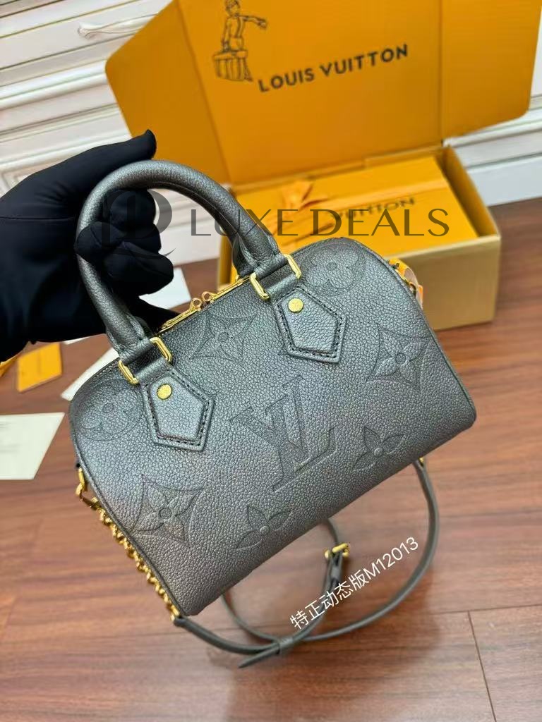LOUIS_VUITTON_SPEEDY_BAN