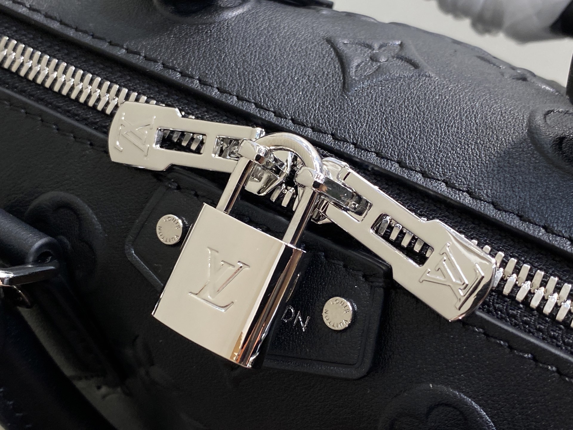 LOUIS_VUITTON_SPEEDY_TRU