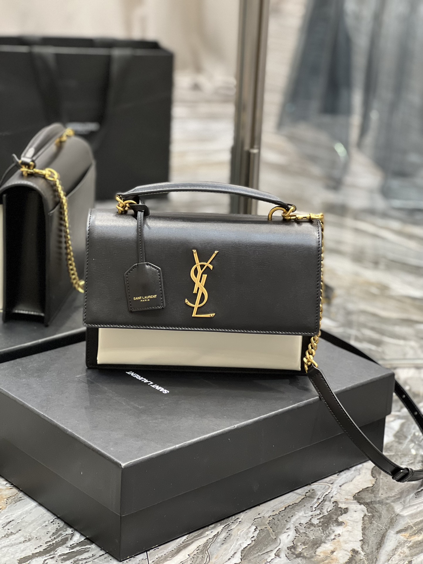 YSL_Sunset_Bag-25x18x5CM