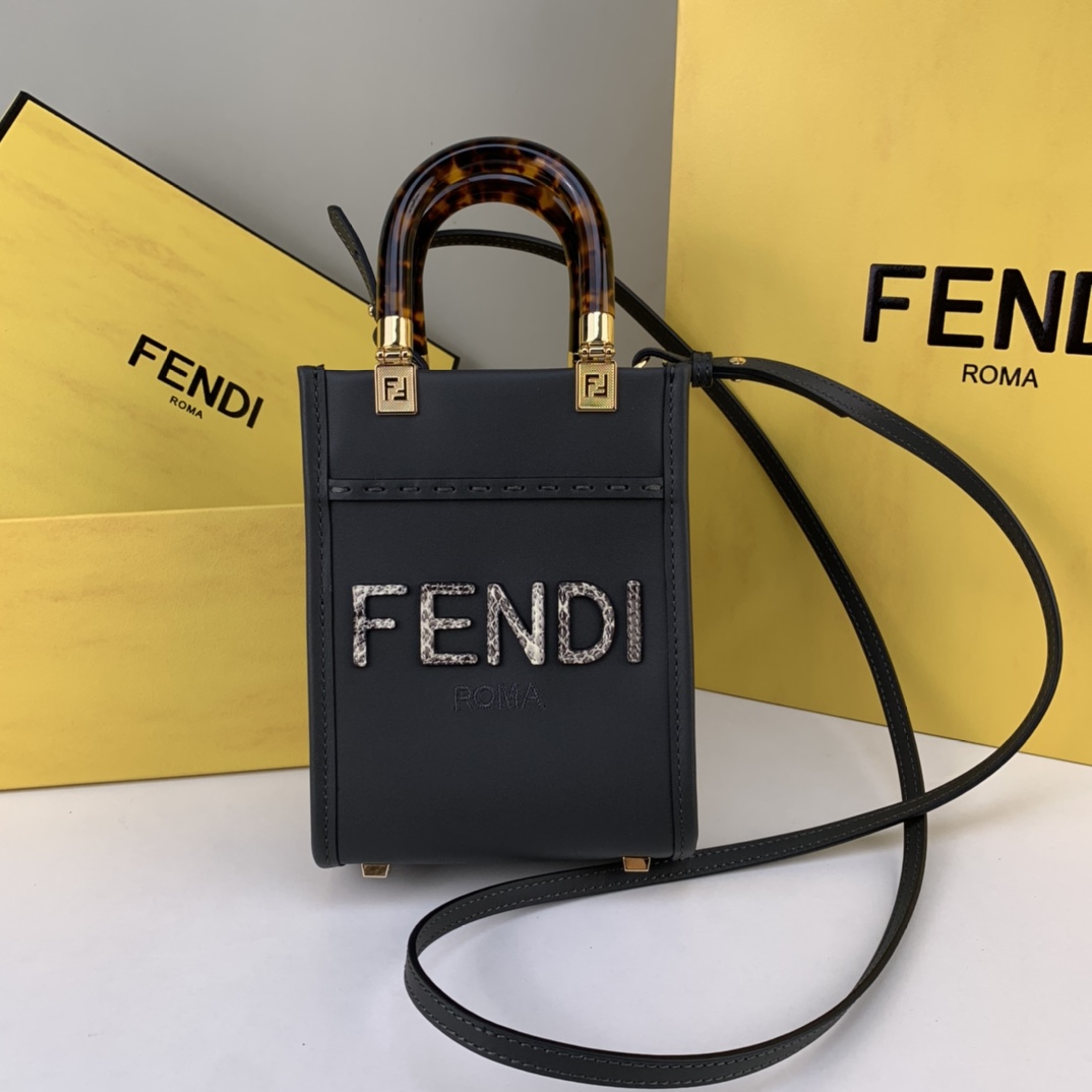 Fendi_Mini_Tote_Bag-13_1