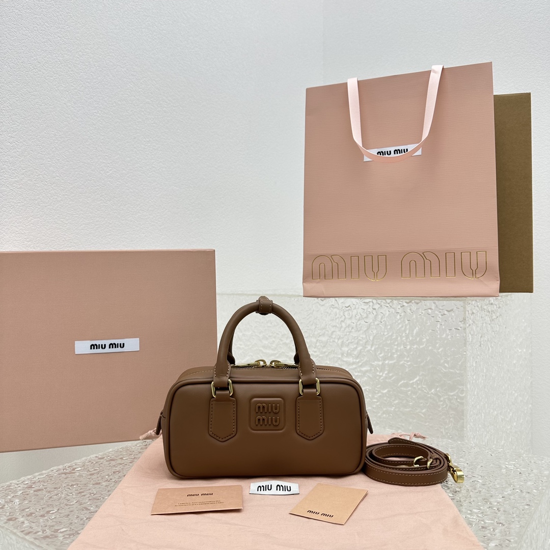 MiuMiu_SS23_Softy_Padded